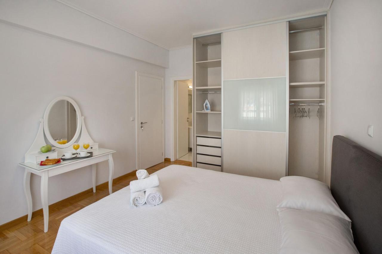 Upscale Luxury Athens Renovated Dream Home In One Of The Most Favorable Locations By National Gardens, Zoo & Hellenic Parliament In Syntagma And Stylish Exquisite Kolonaki Neighborhood Atenas Exterior foto