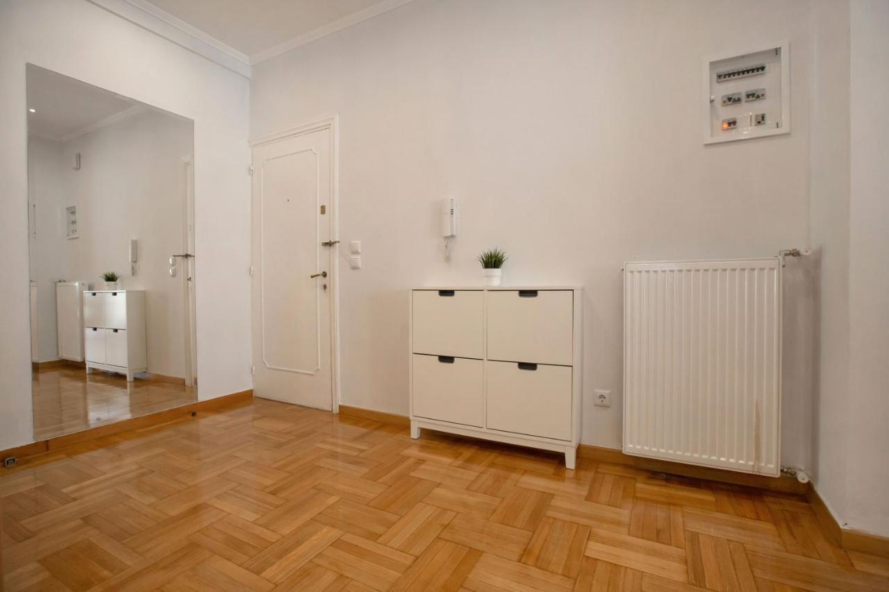 Upscale Luxury Athens Renovated Dream Home In One Of The Most Favorable Locations By National Gardens, Zoo & Hellenic Parliament In Syntagma And Stylish Exquisite Kolonaki Neighborhood Atenas Exterior foto